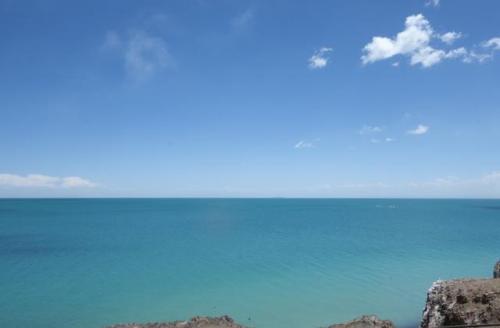最大最美的湖泊青海湖，真的是美丽啊！