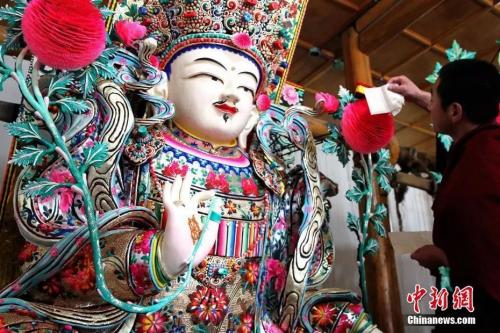 正月十五酥油花“绽放”藏传佛教圣地塔尔寺