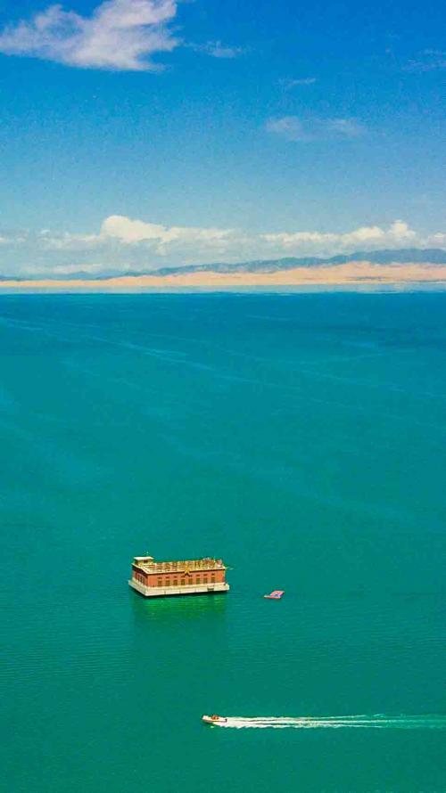青海湖：青藏高原的宝地，纯净圣洁的“远方”，拥有不可言说的美