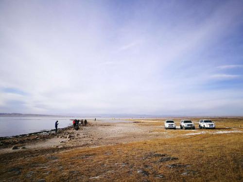 “极地严寒挑战自我，哈拉湖穿越摄影探险”游记（第四天）